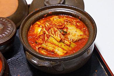 国产山寨《赛马娘》引发日本网友热议：明目张胆模仿